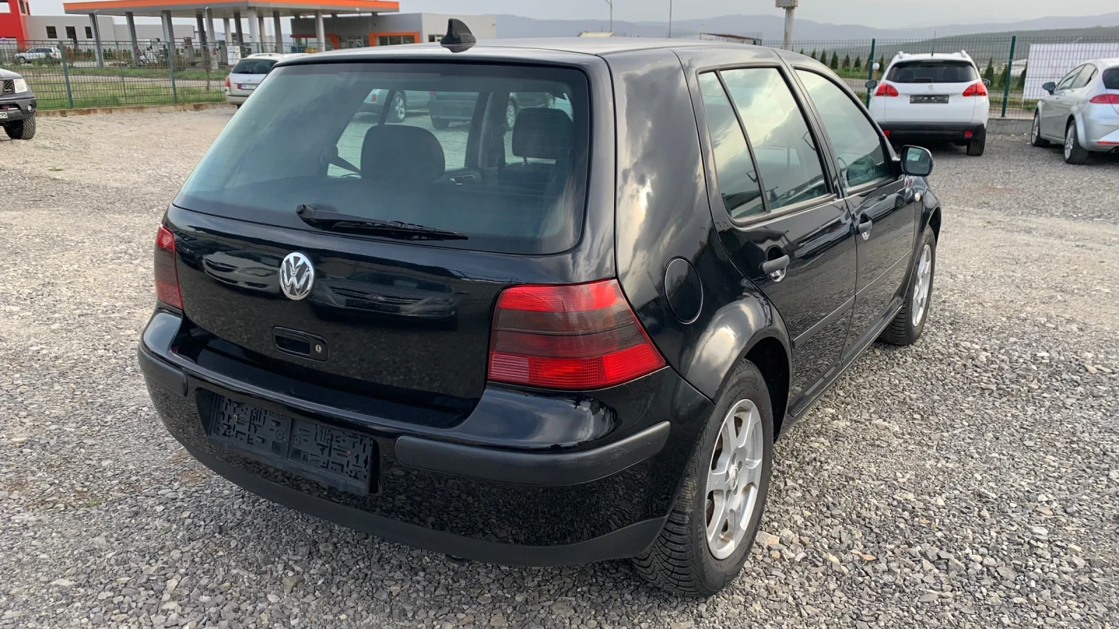 VW Golf 1.9TDI* 101HP* TOP - изображение 5