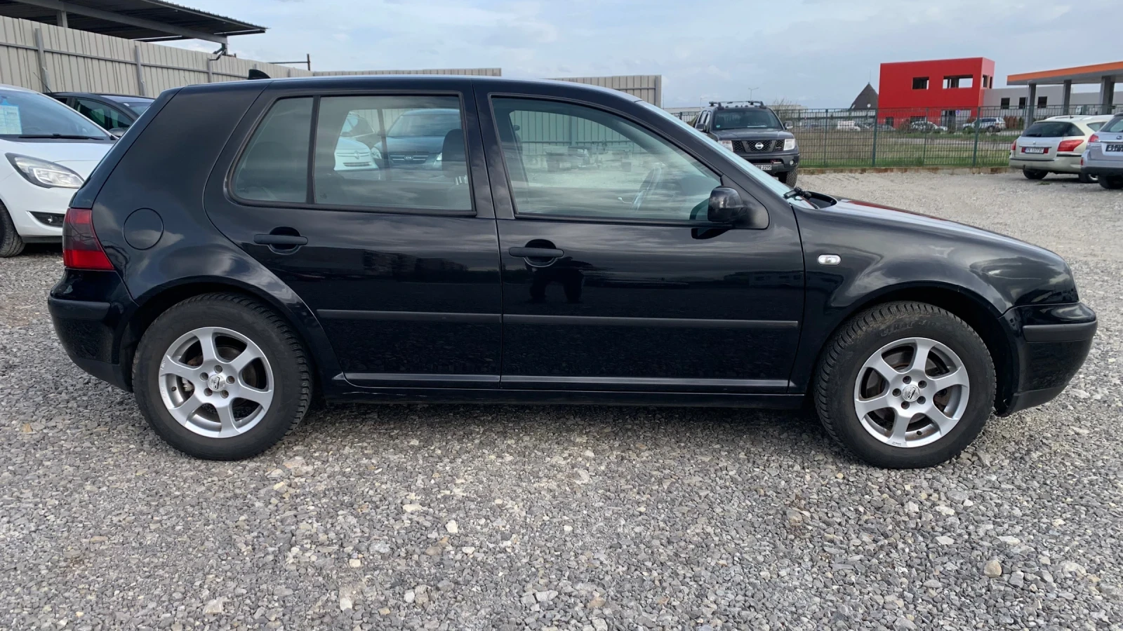 VW Golf 1.9TDI* 101HP* TOP - изображение 4