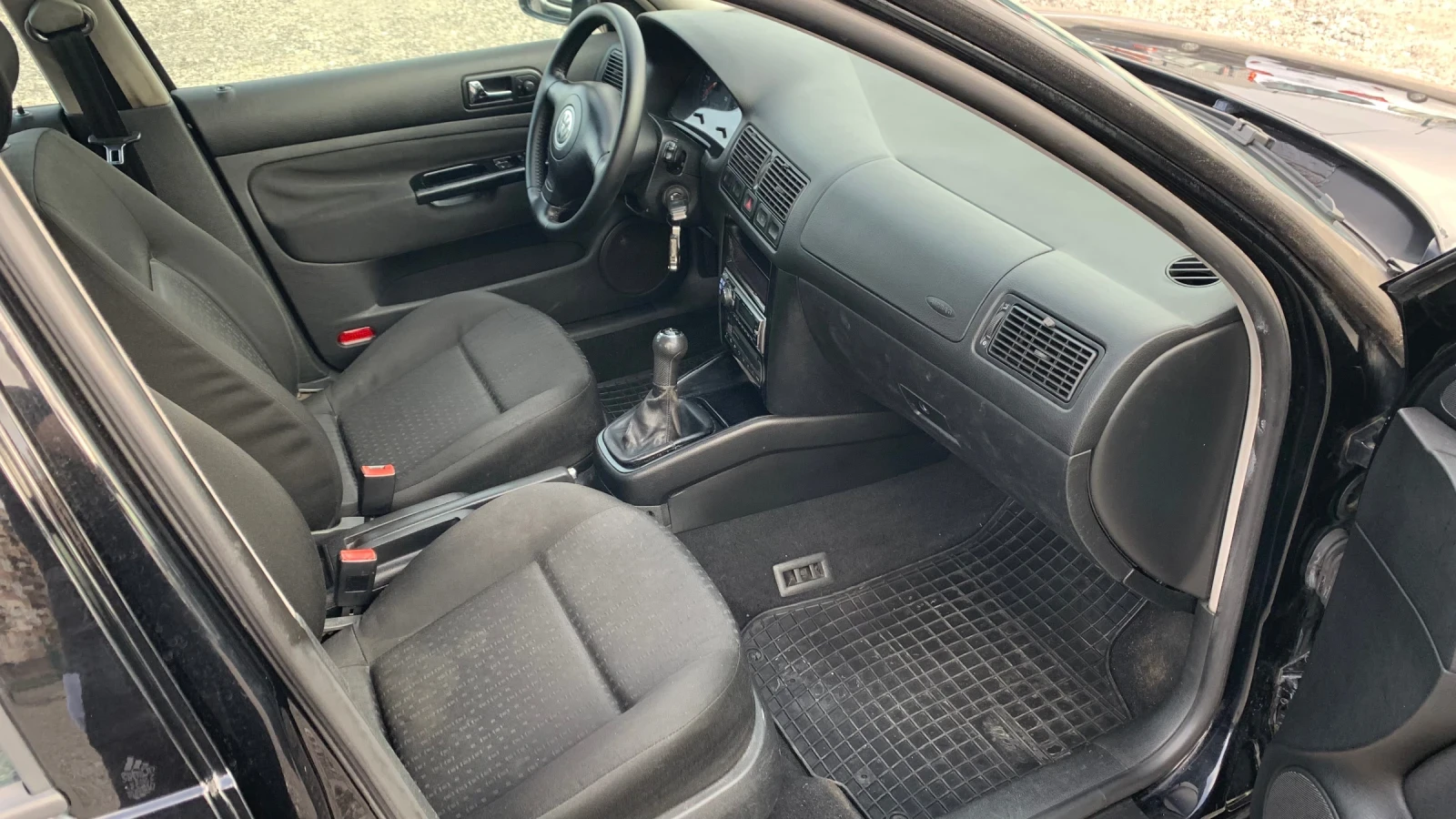 VW Golf 1.9TDI* 101HP* TOP - изображение 10