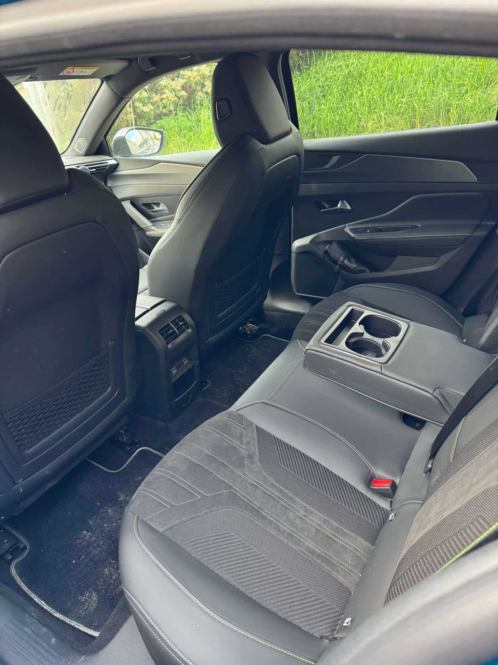 Peugeot 408 Hybrid - изображение 5