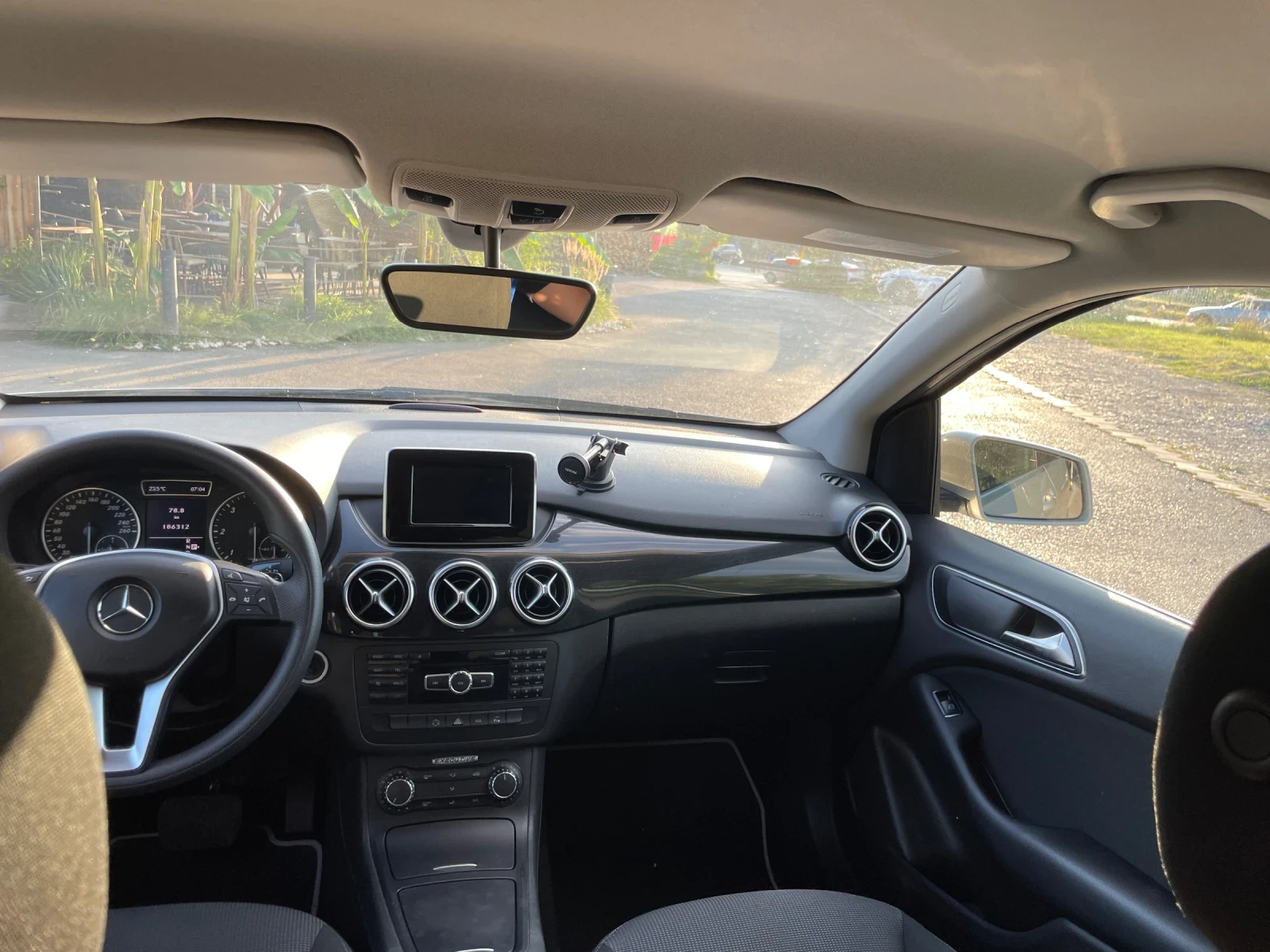 Mercedes-Benz B 200  - изображение 7