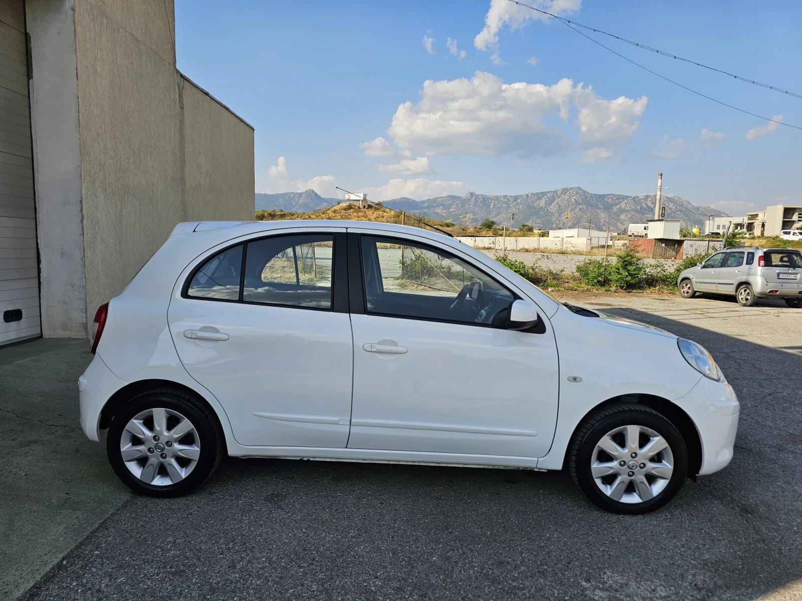 Nissan Micra 1.2i Elle AUTOMAT - изображение 8