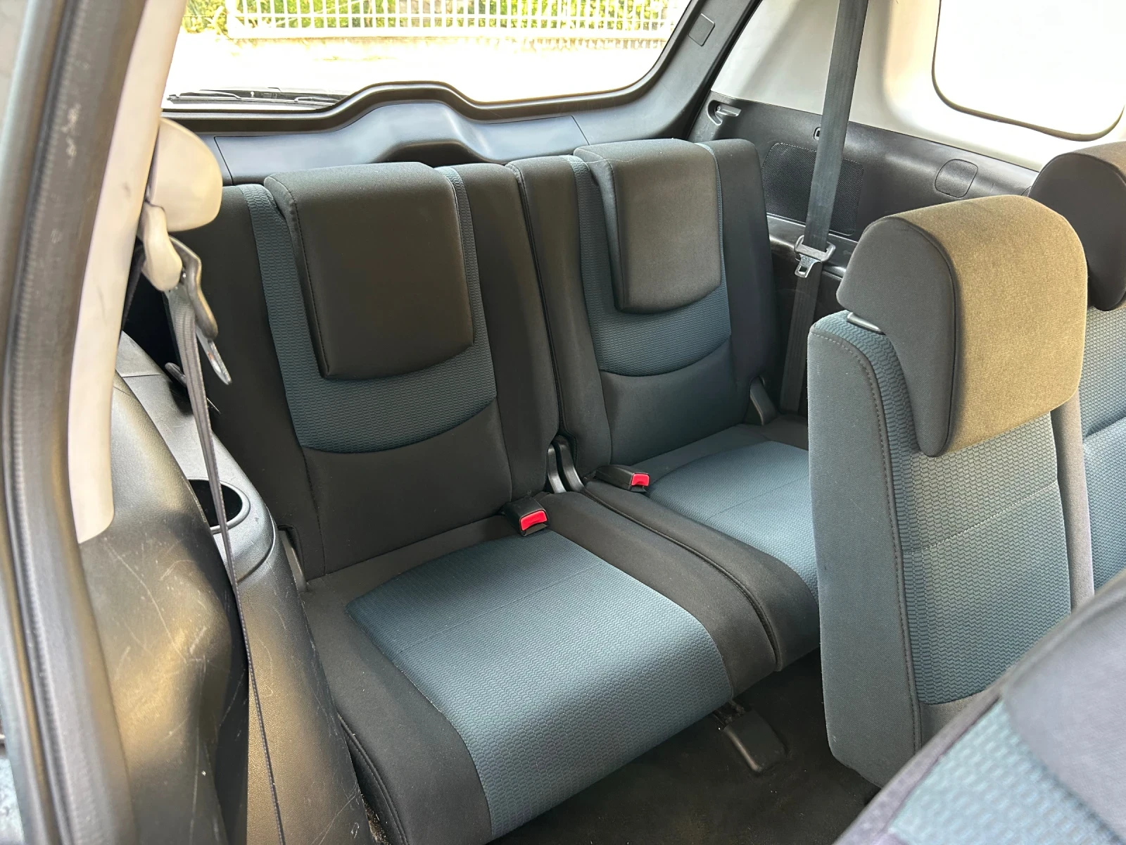 Mazda 5 1.8i 7 | Mobile.bg   11