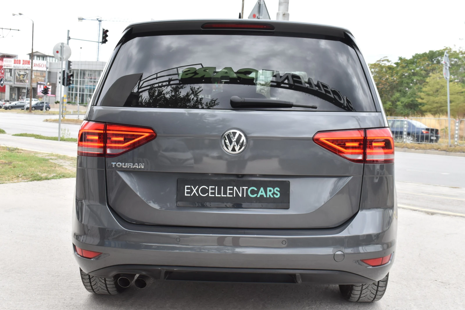 VW Touran 2.0TDI* HIGHLINE*  - изображение 6