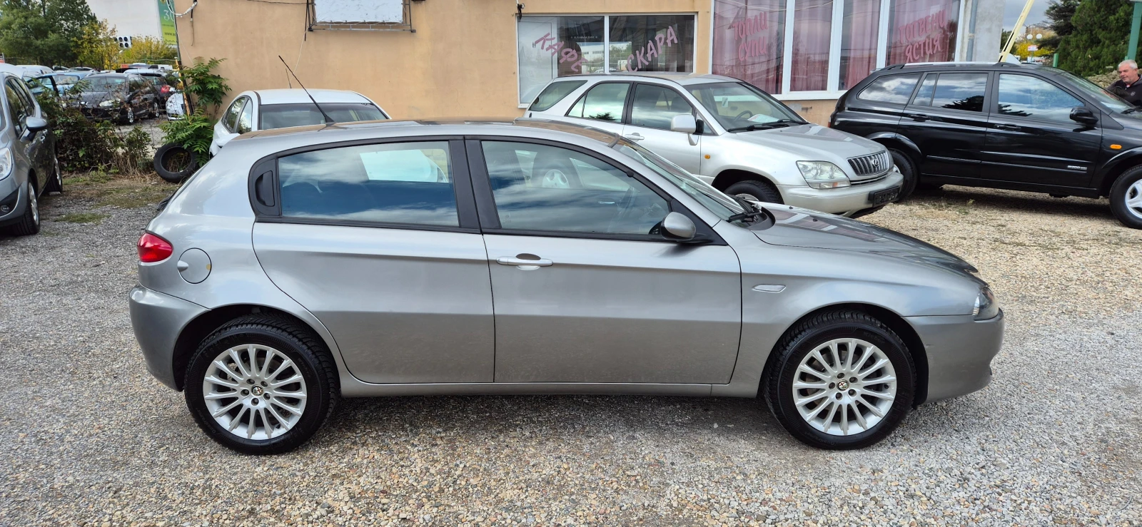 Alfa Romeo 147 1.9 JTD 124000km - изображение 4