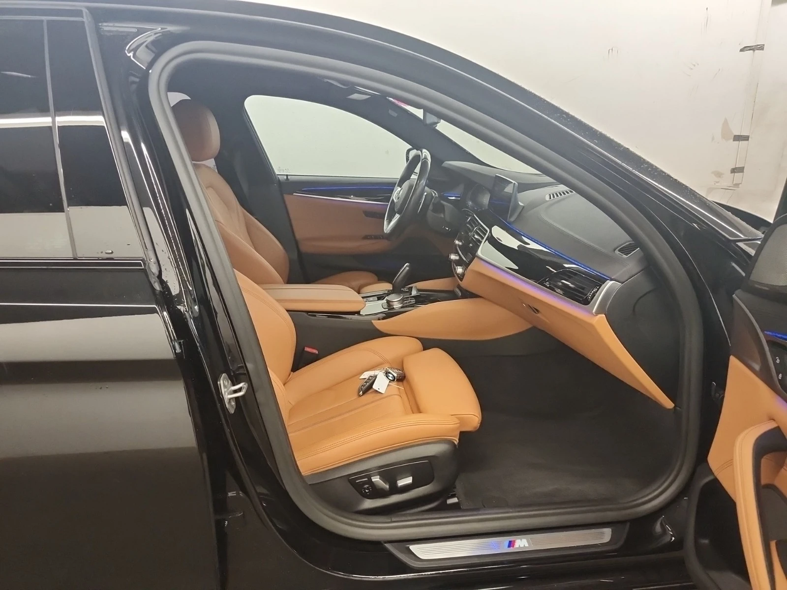 BMW 540 M PACK * * XDRIVE * * CARFAX * *   * *  | Mobile.bg   11