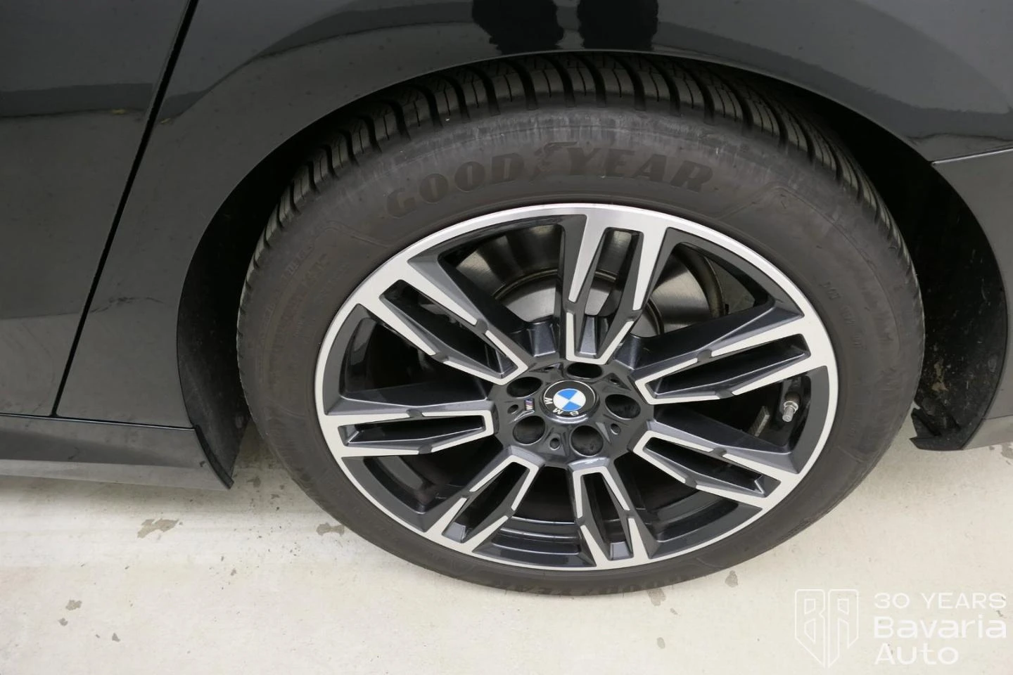 BMW 520 d xDrive Touring M Sport Paket Steptronic | Mobile.bg   17