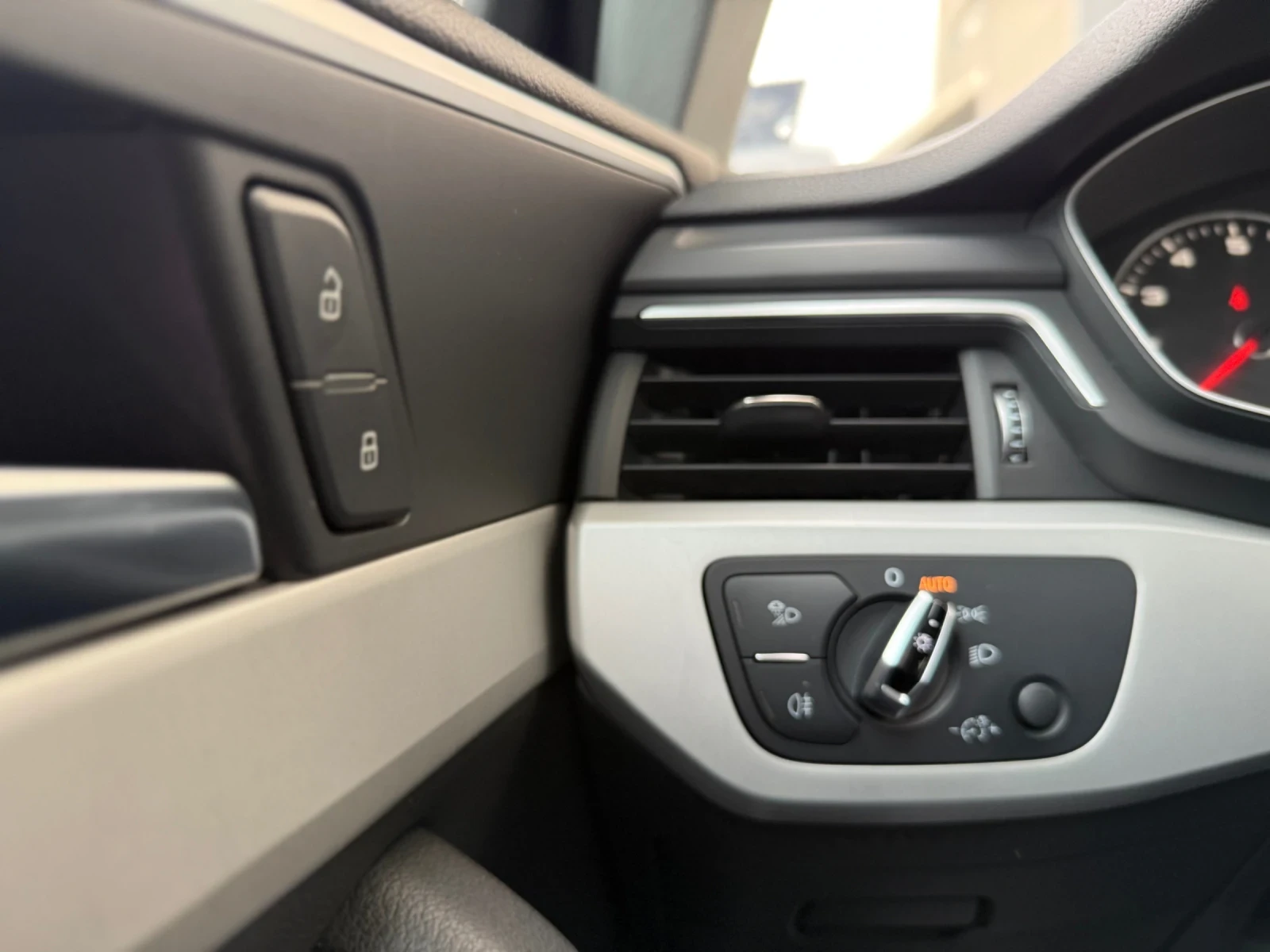 Audi A4 S-line+ S-tronic+ 2.0TFSI+ ������� | Mobile.bg � ����������� 12