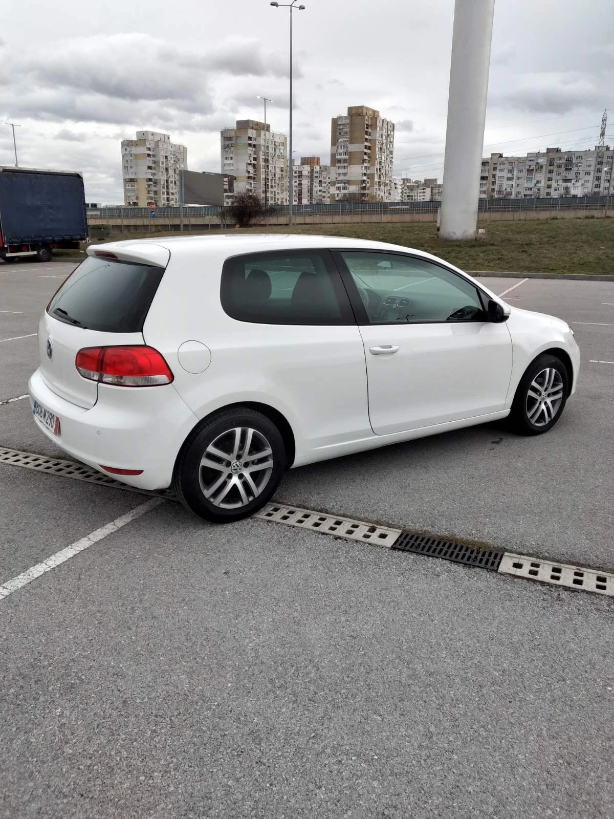 VW Golf 1.6 ������ 102�.�. | Mobile.bg � ����������� 9