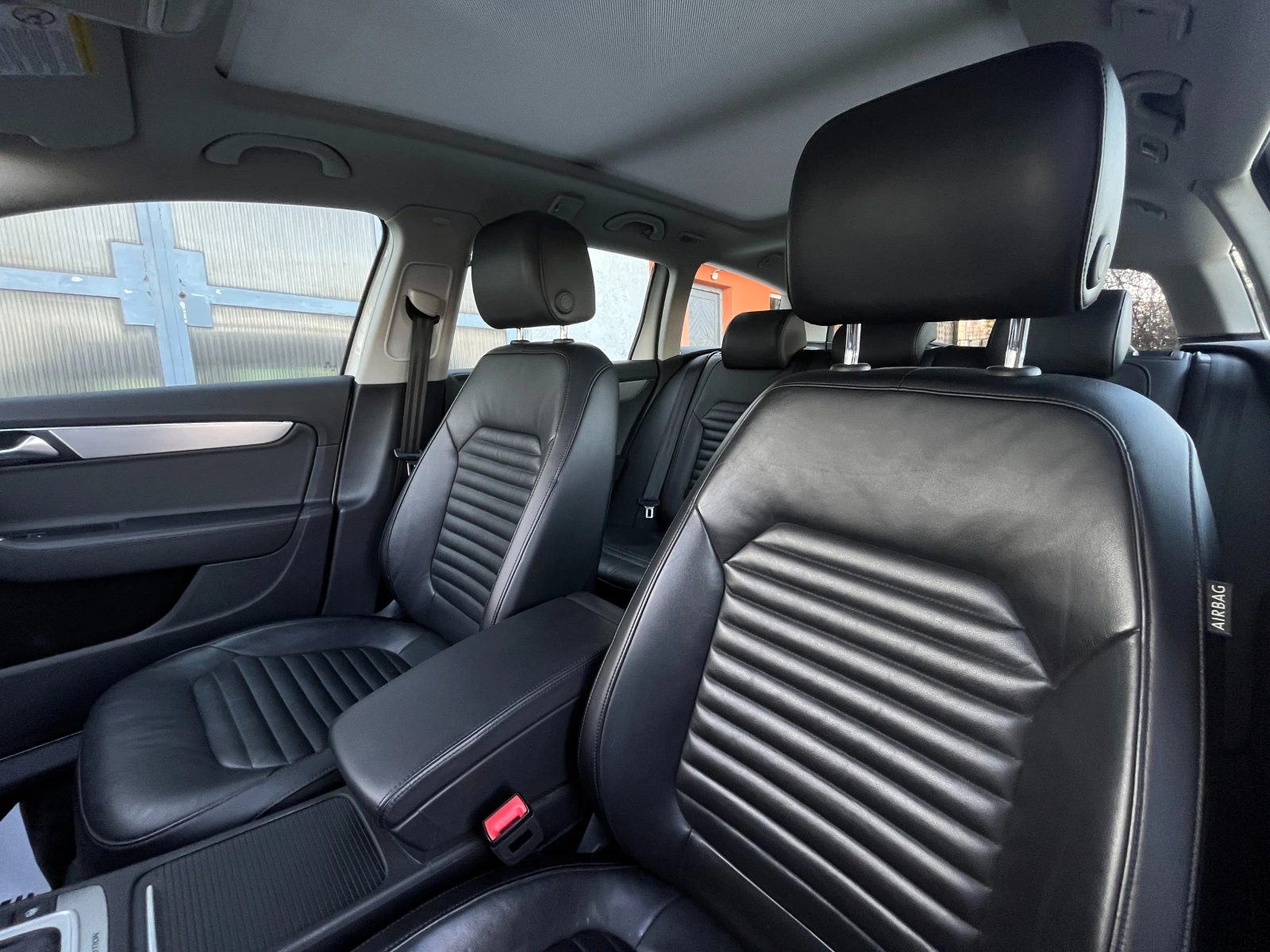 VW Passat 2.0TDI-4MOTION-HIGHLINE, снимка 11 - Автомобили и джипове - 53819620