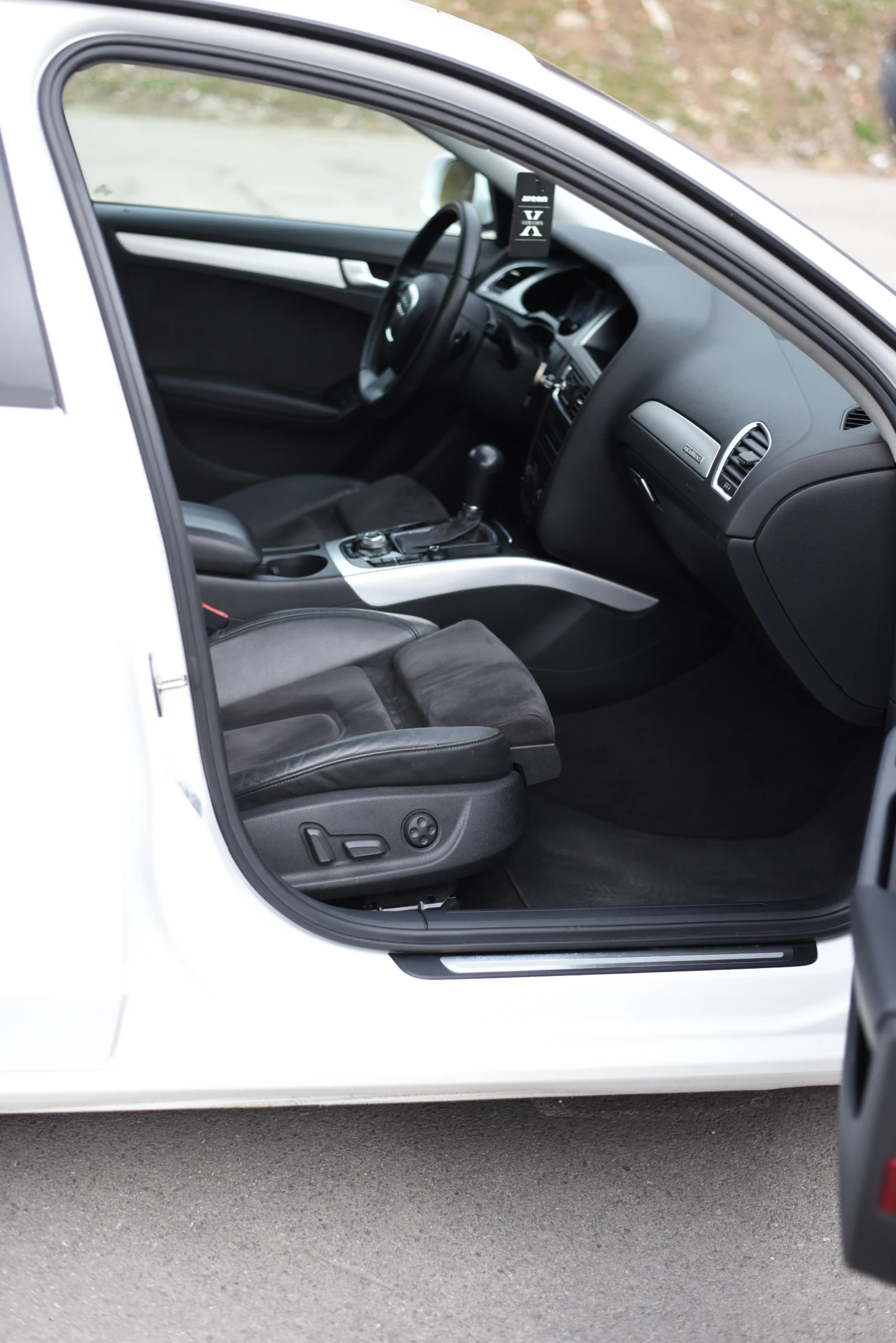 Audi A4, снимка 10 - Автомобили и джипове - 54458104