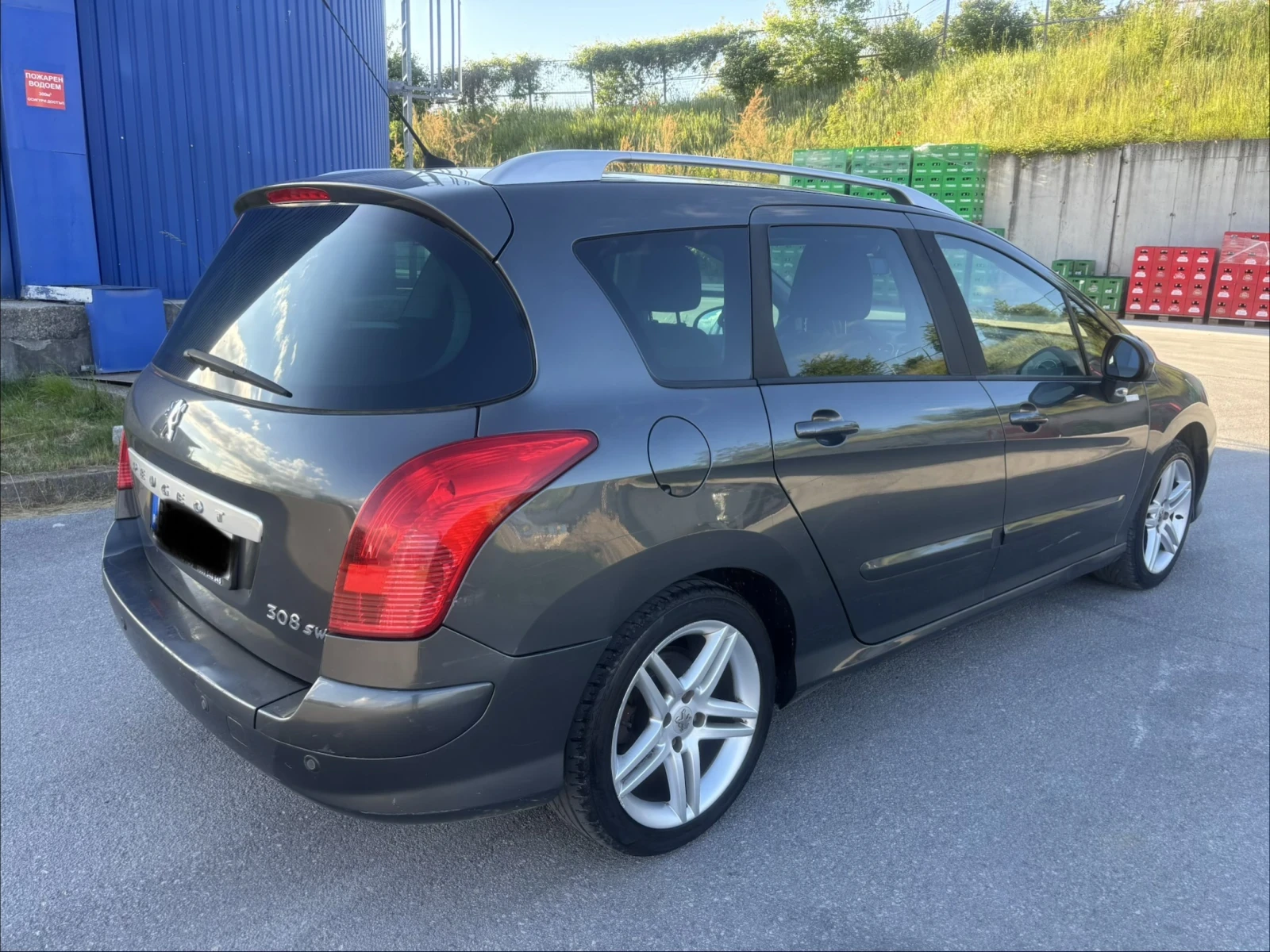 Peugeot 308 SW 1.6 БЕНЗИН ВС ПЛАТЕНО ВЪЗМОЖЕН БАРТЕР, снимка 4 - Автомобили и джипове - 54600380