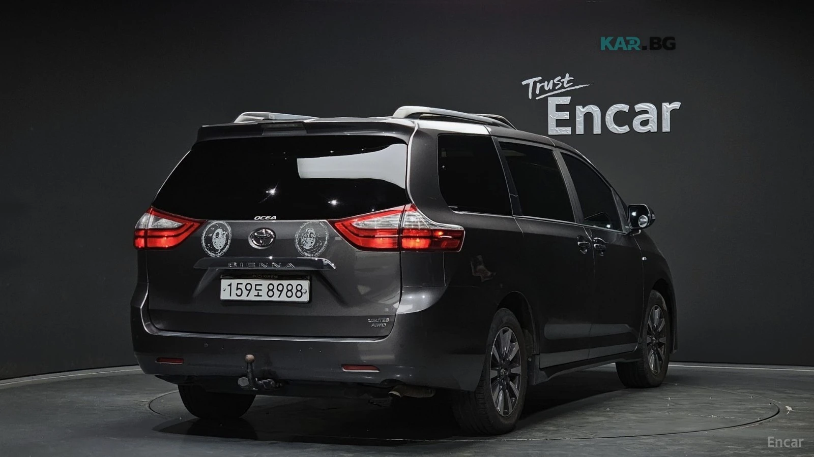 Toyota Sienna 3.5 AWD/KEYLESS/LANE ASSIST/NAVI/KAMEPA, снимка 2 - Автомобили и джипове - 54902626