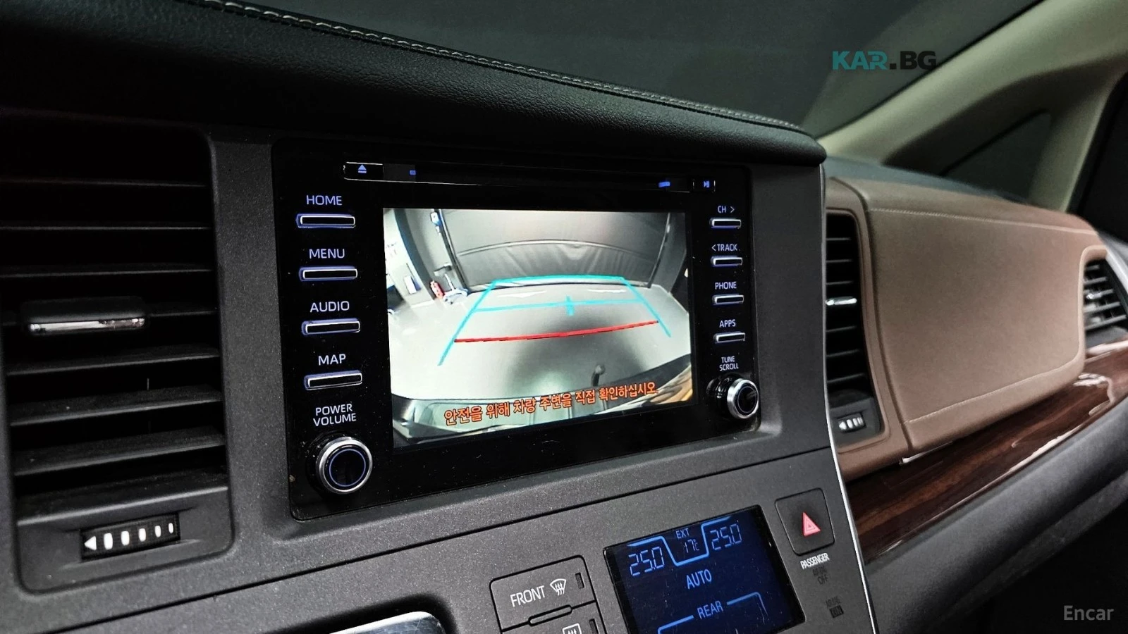 Toyota Sienna 3.5 AWD/KEYLESS/LANE ASSIST/NAVI/KAMEPA, снимка 15 - Автомобили и джипове - 54902626