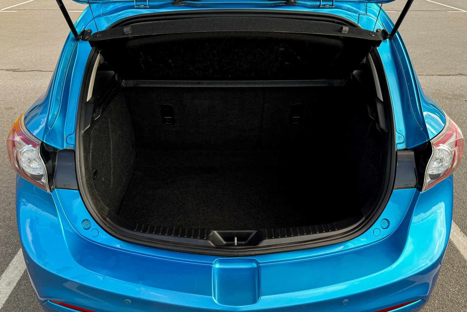Mazda 3, снимка 15 - Автомобили и джипове - 54999388