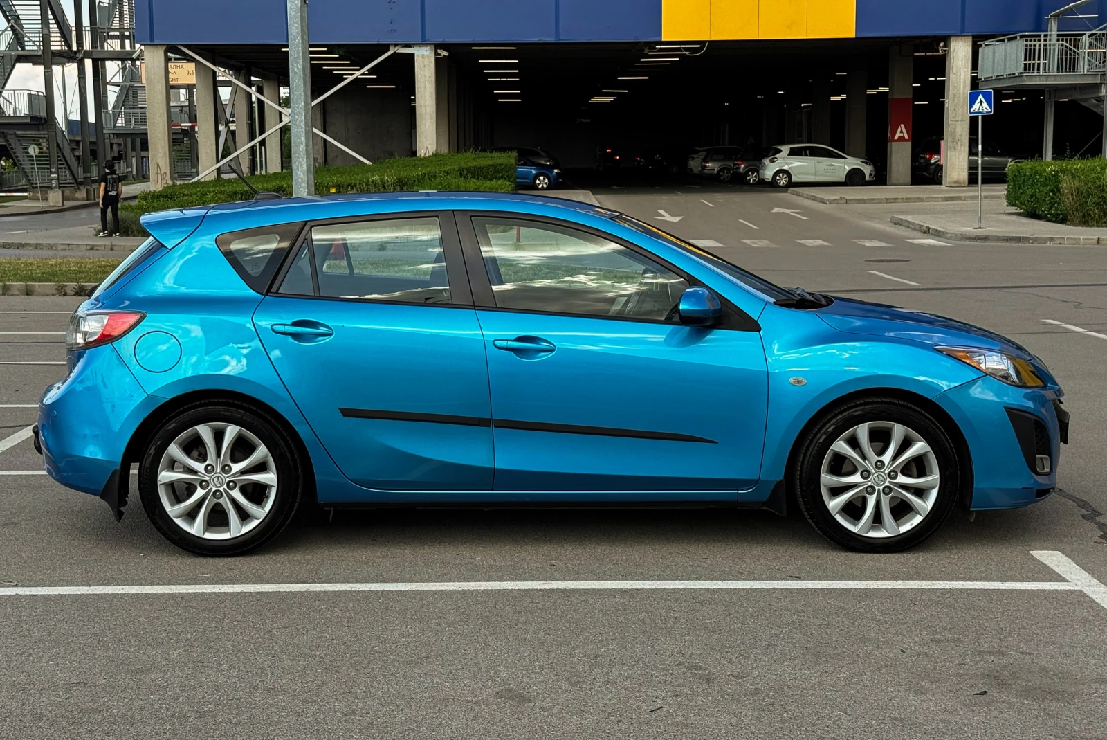 Mazda 3, снимка 8 - Автомобили и джипове - 54999388