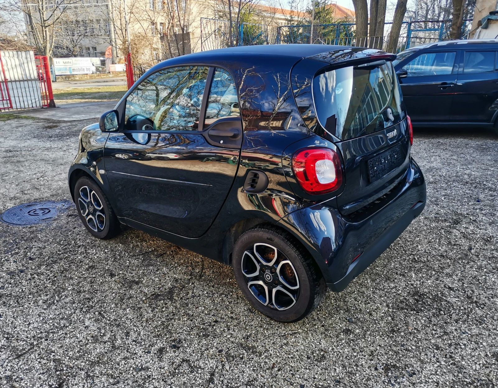 Smart Fortwo 1.0i, снимка 6 - Автомобили и джипове - 55277086