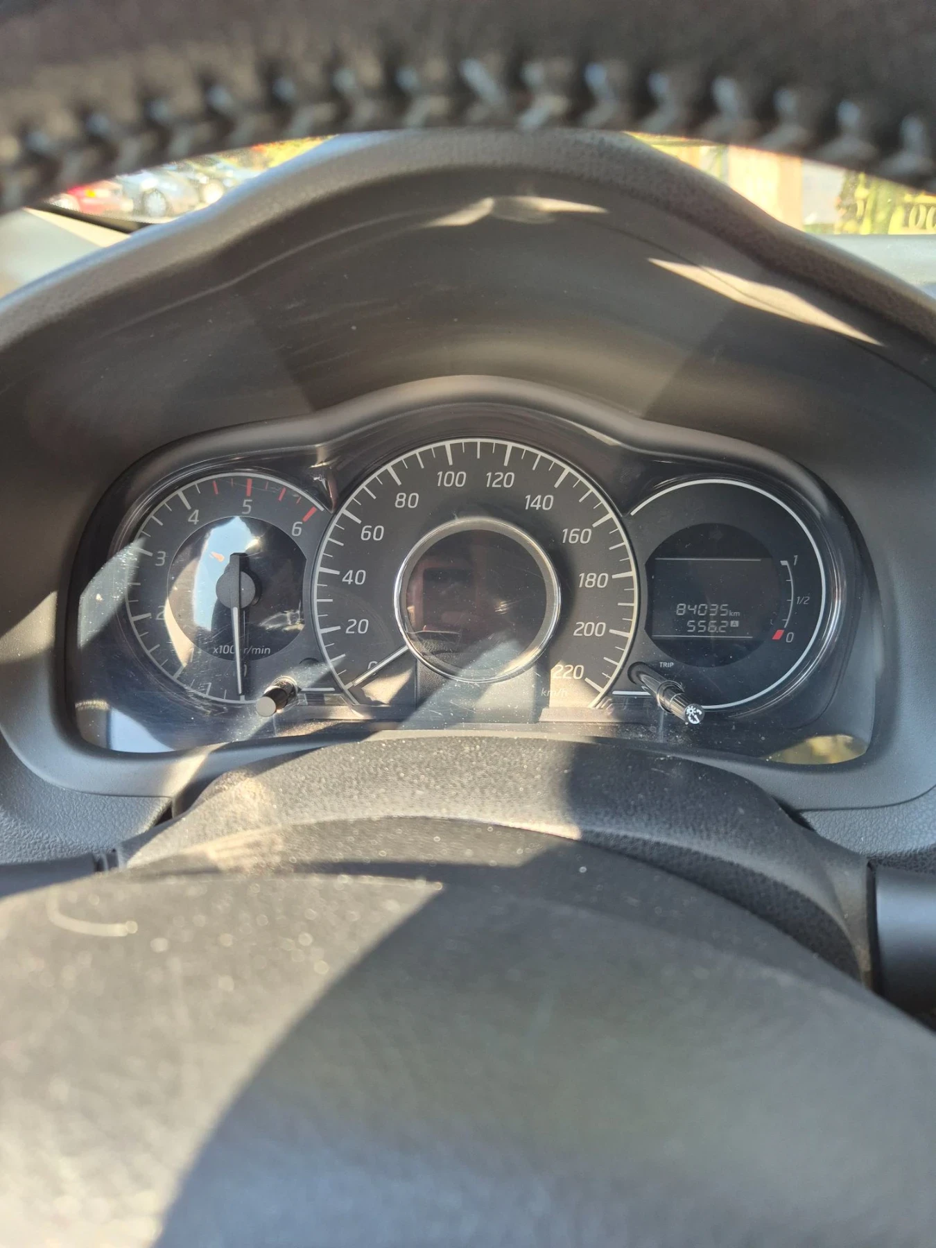 Nissan Note, снимка 8 - Автомобили и джипове - 55770469