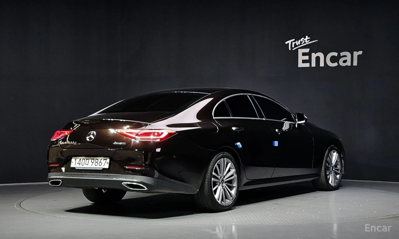 Mercedes-Benz CLS 400 4MATIC* BURMESTER* ОБДУХВАНЕ* ДИСТРОНИК* ХЕДЪП* 36, снимка 2 - Автомобили и джипове - 55833139