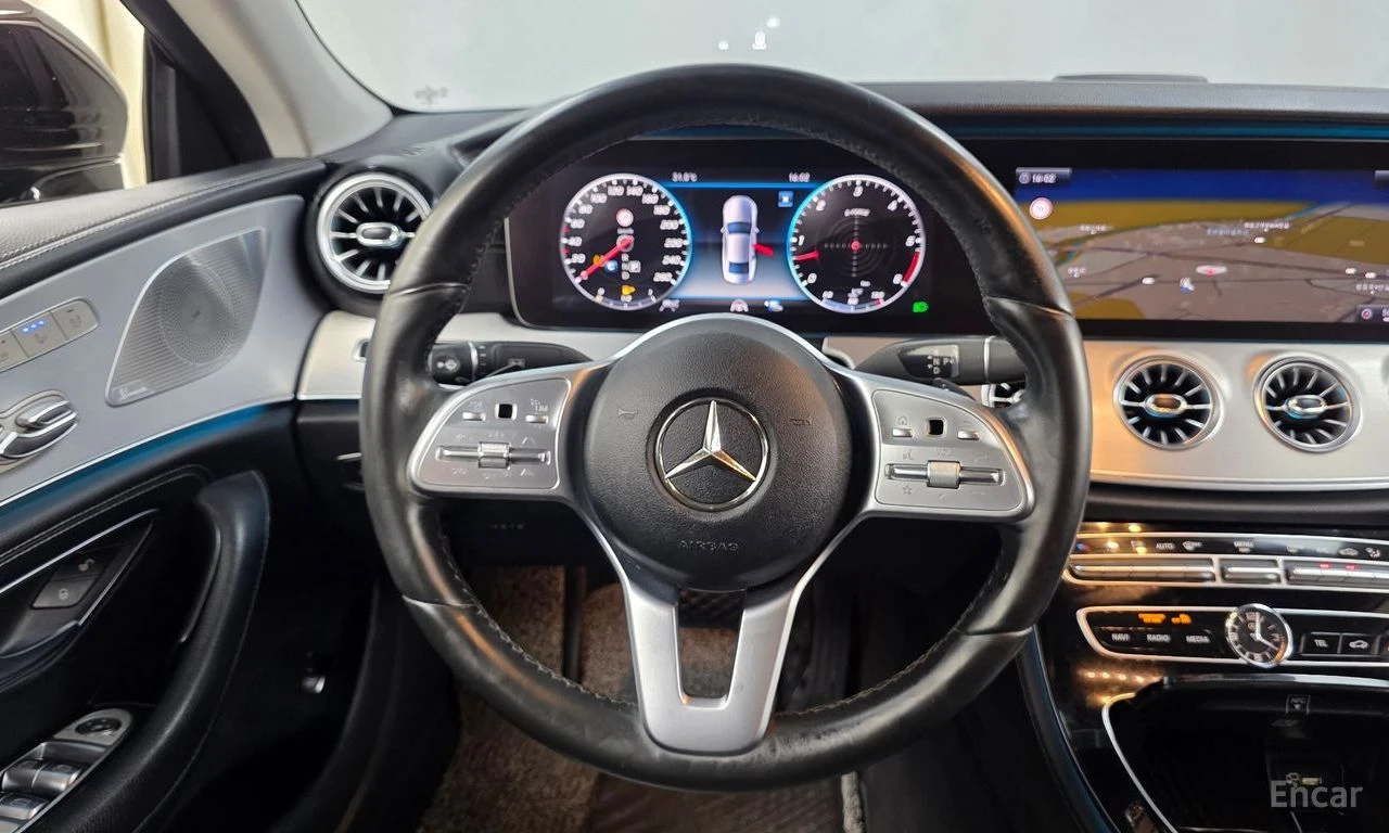 Mercedes-Benz CLS 400 4MATIC* BURMESTER* ОБДУХВАНЕ* ДИСТРОНИК* ХЕДЪП* 36, снимка 9 - Автомобили и джипове - 55833139