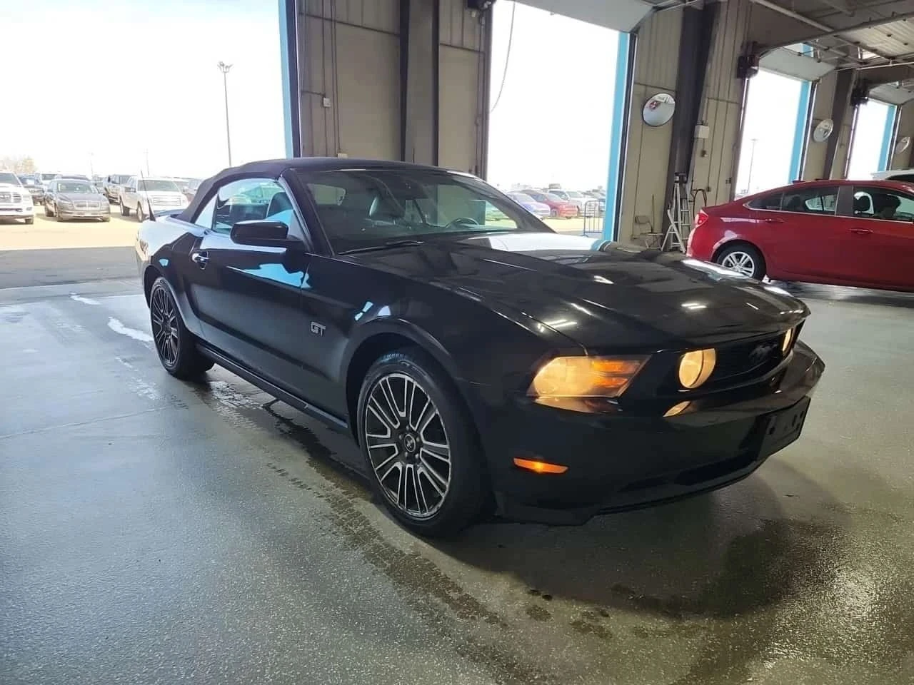 Ford Mustang, снимка 2 - Автомобили и джипове - 56687728