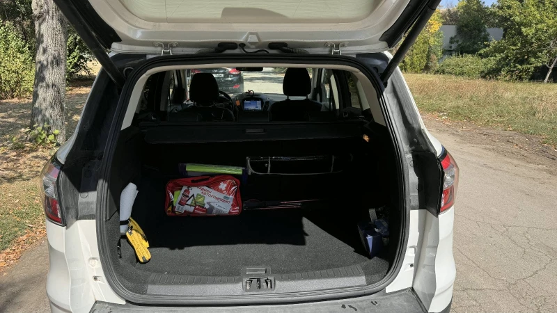 Ford Kuga Титаниум, снимка 12 - Автомобили и джипове - 52542918