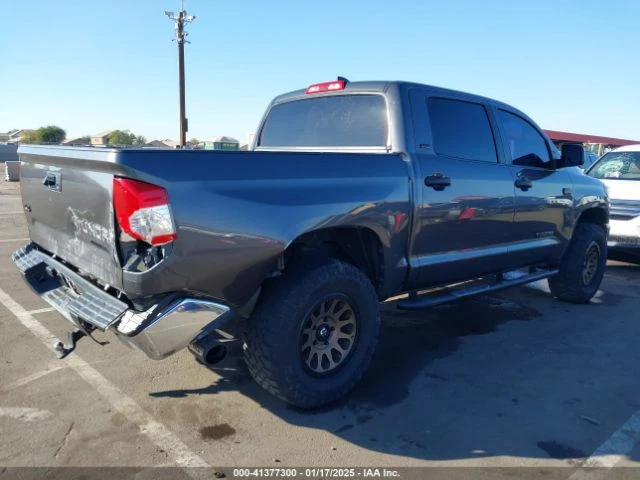 Toyota Tundra SR5 5.7L V8 - изображение 4