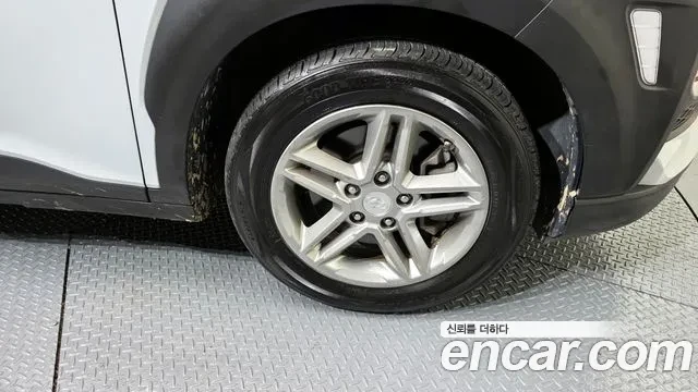 Hyundai Kona 1.6 Turbo 4X4, снимка 15 - Автомобили и джипове - 54753919
