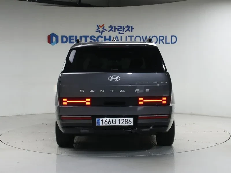 Hyundai Santa fe 1.6 4Wd Calligraphy - САМО 30% АВАНС!, снимка 4 - Автомобили и джипове - 55471146