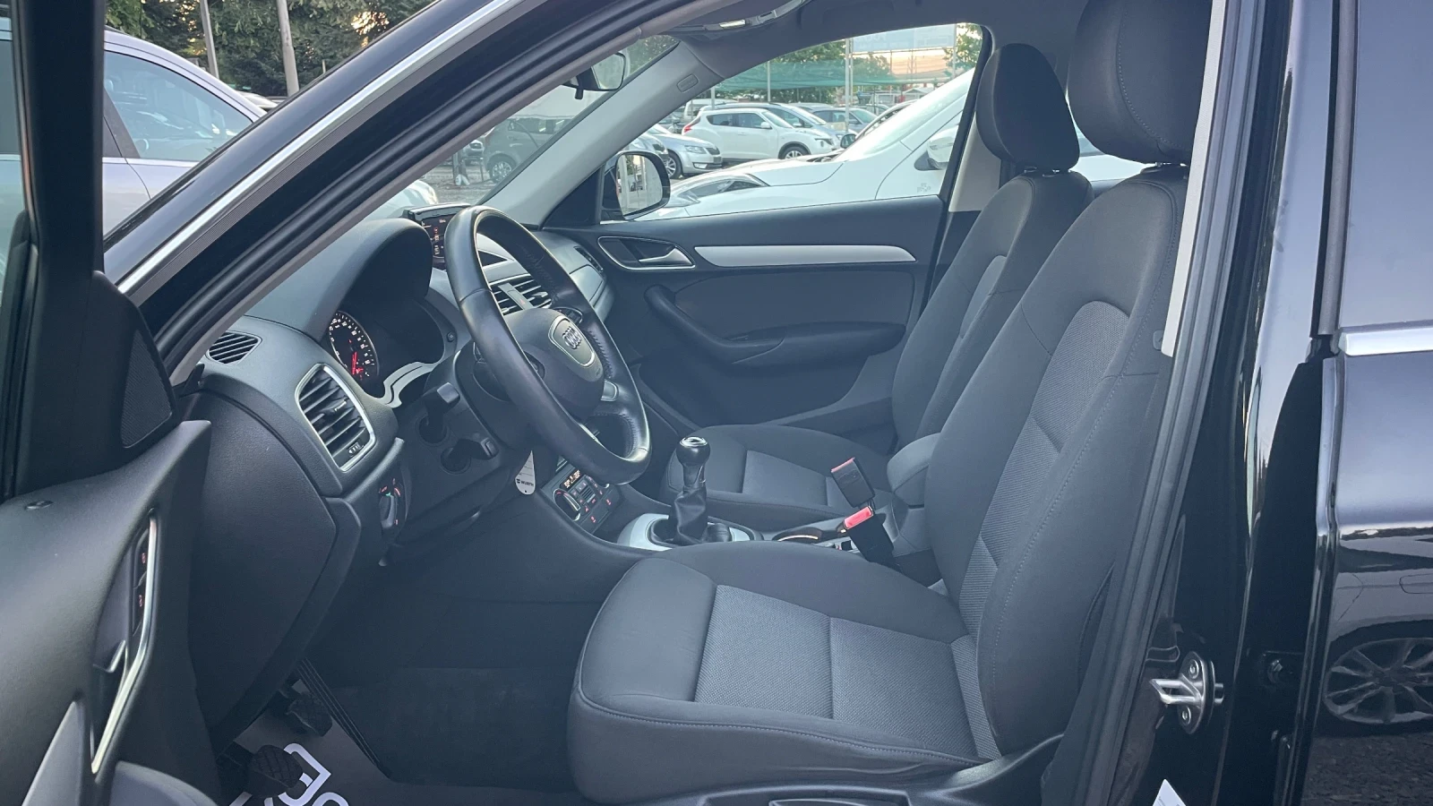 Audi Q3 2.0TDI/150/FACELIF/100%РЕАЛНИ КМ./ - изображение 9