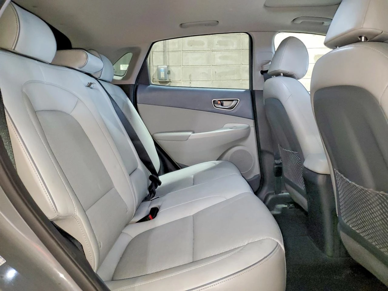 Hyundai Kona Electric Limited FWD, снимка 10 - Автомобили и джипове - 54480311