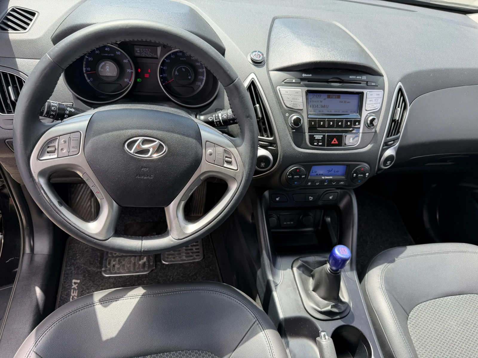 Hyundai IX35, снимка 12 - Автомобили и джипове - 54520765