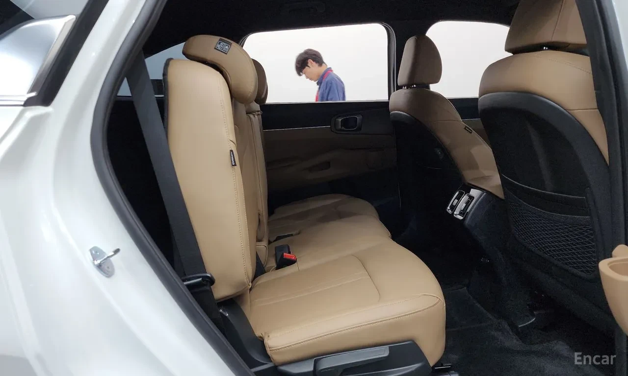 Kia Sorento 4th Generation Prestige| 2.5T| 7 SEATS| LED| , снимка 11 - Автомобили и джипове - 55044848