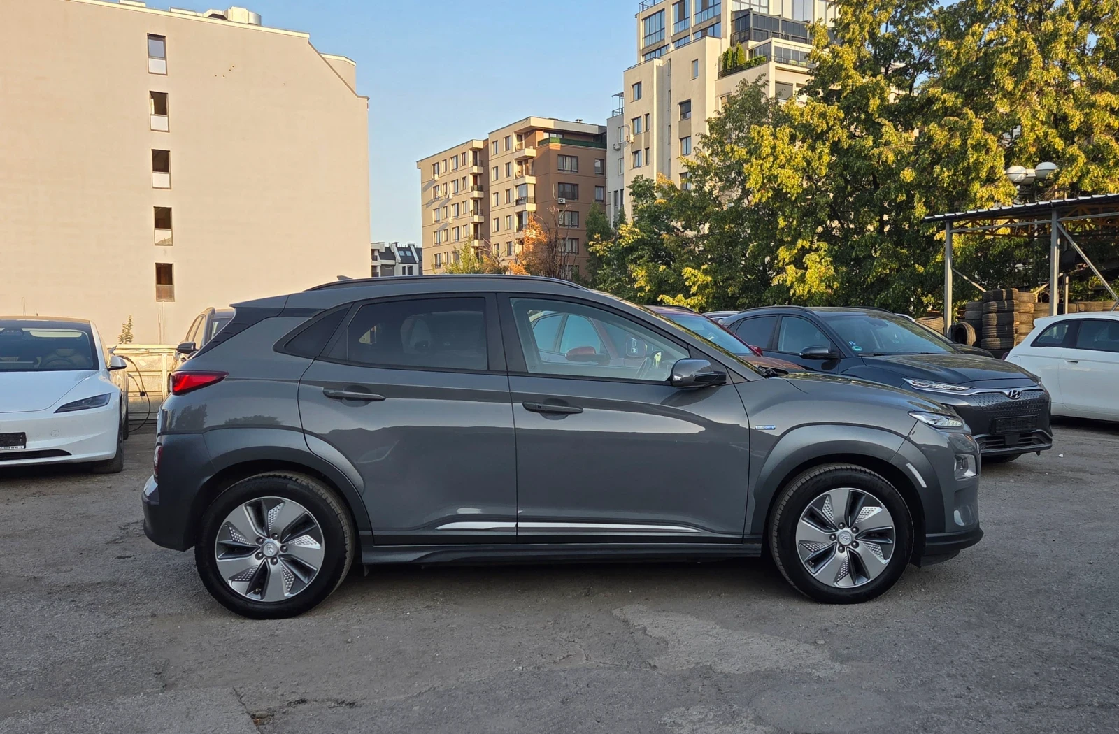 Hyundai Kona SOH100%/ГАРАНЦИЯ, снимка 2 - Автомобили и джипове - 55646200