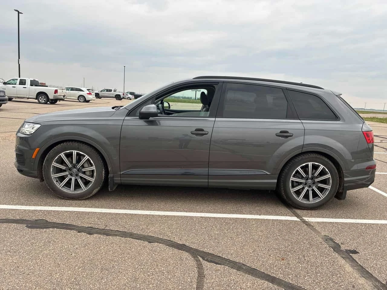 Audi Q7 * Technik * 360 * DIS * ДИГИТАЛНО * ОБДУХВАНЕ, снимка 2 - Автомобили и джипове - 55737461