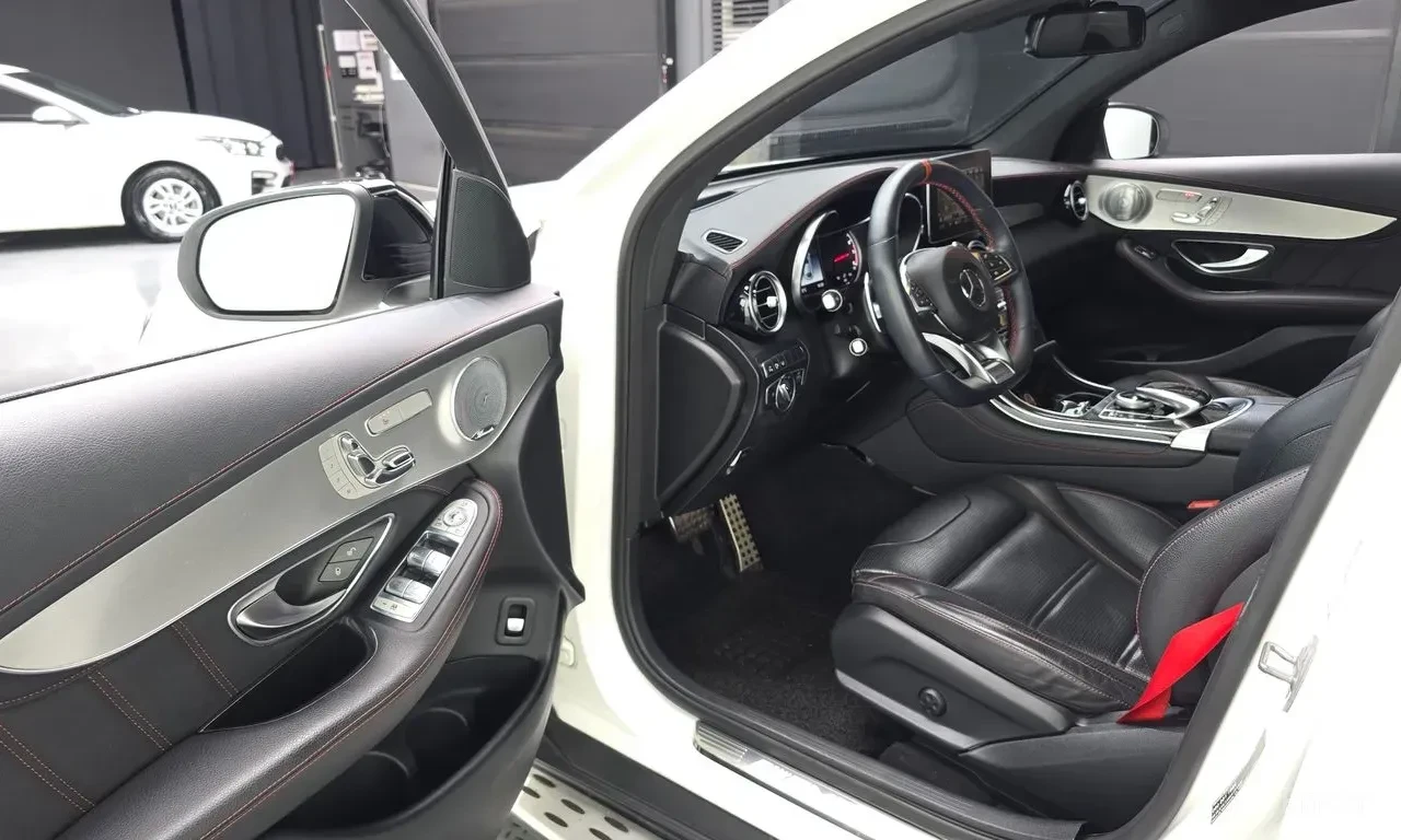 Mercedes-Benz GLC 43 AMG COUPE* BURMESTER* ХЕДЪП* 360КАМЕРА* , снимка 7 - Автомобили и джипове - 55802592