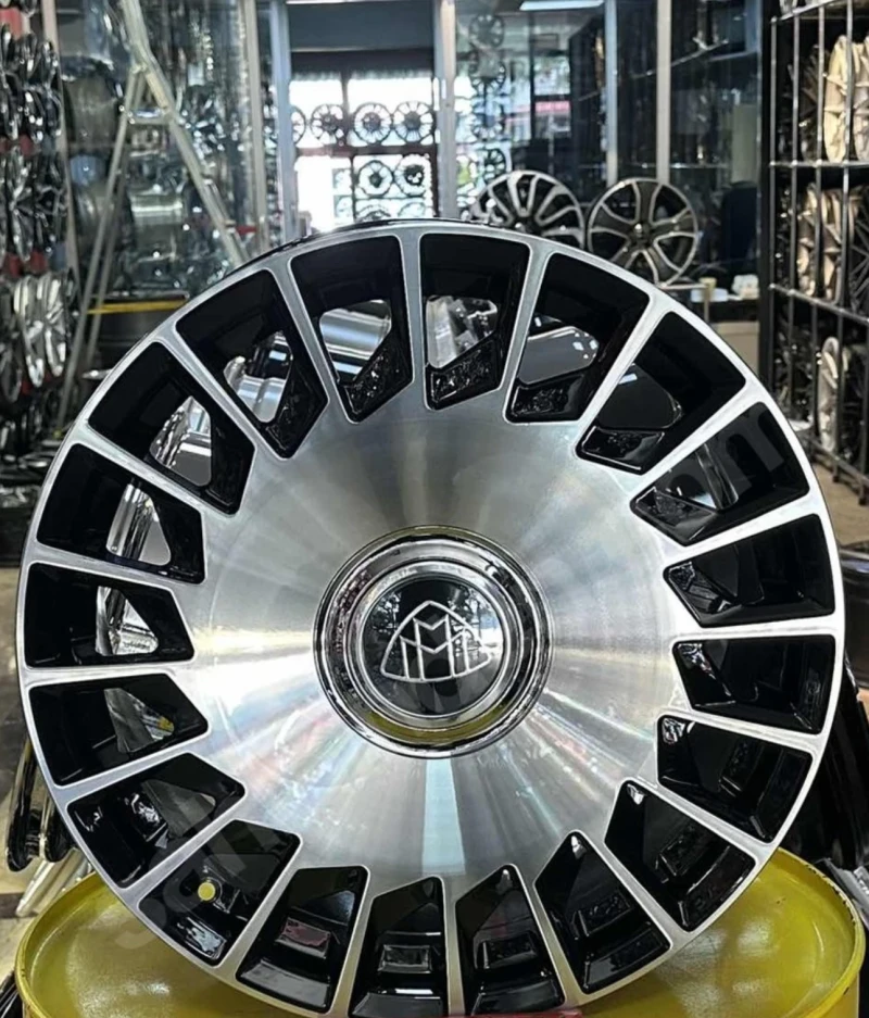 Mercedes-Benz V 250, снимка 16 - Бусове и автобуси - 52385874