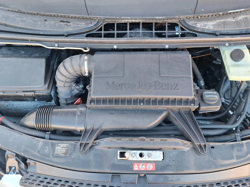 Mercedes-Benz Vito 111CDI/646/Клима/Внос Италия, снимка 13 - Бусове и автобуси - 52736031
