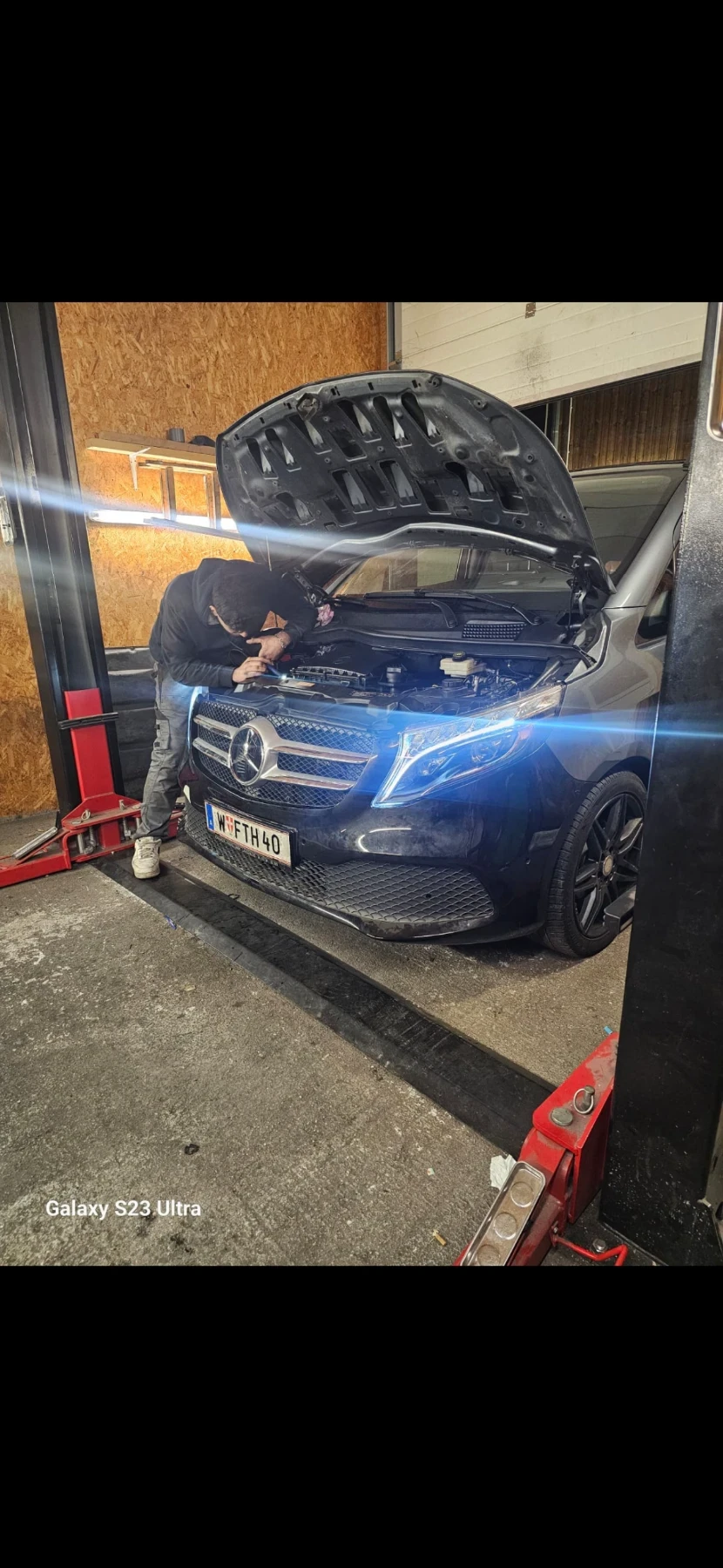 Mercedes-Benz V 250  - изображение 6