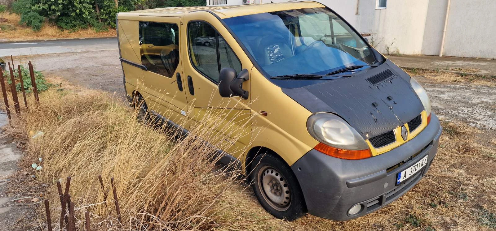 Renault Trafic 2.5, снимка 2 - Бусове и автобуси - 55007818