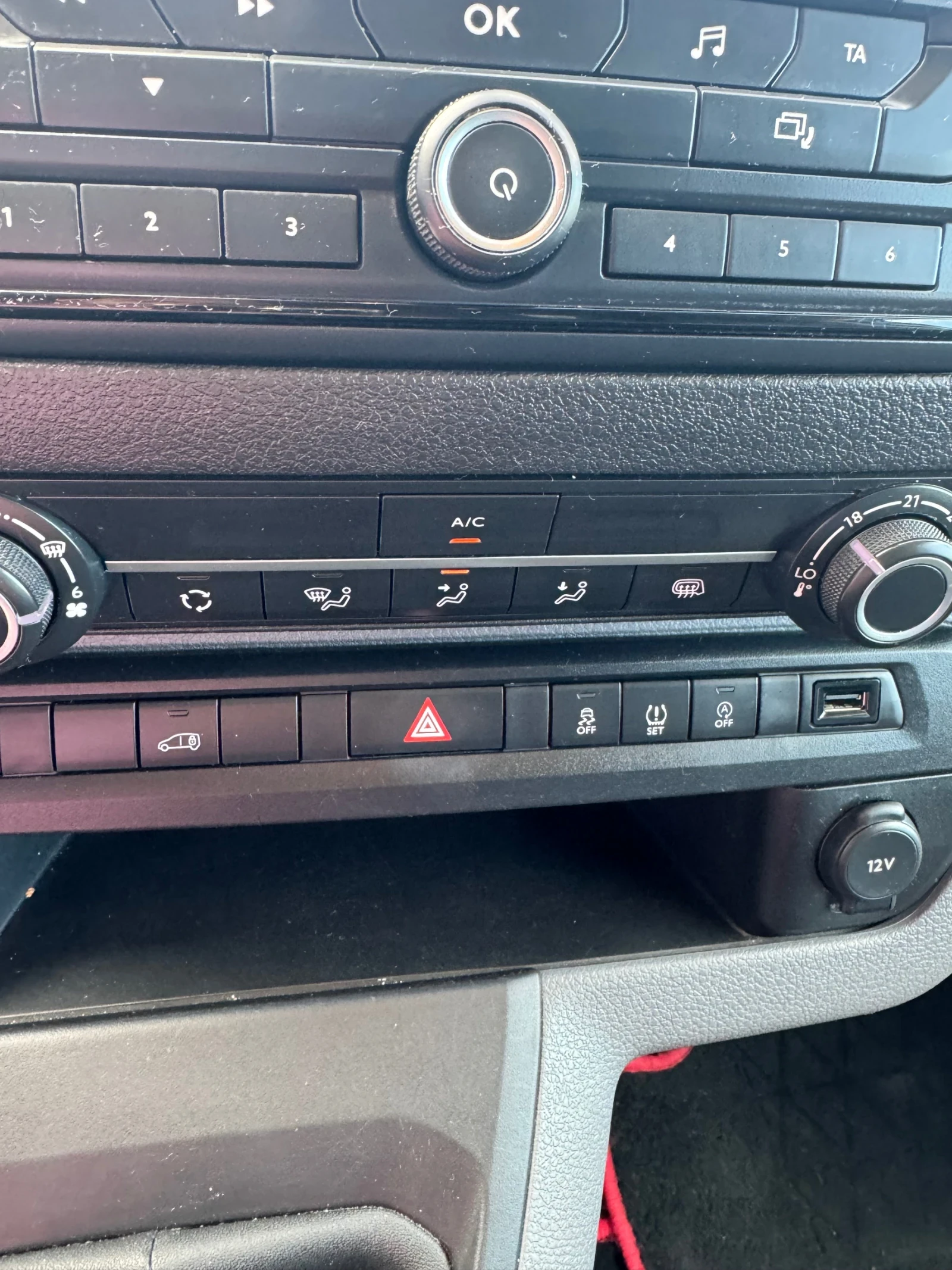 Peugeot Expert 1, 6HDI, снимка 10 - Бусове и автобуси - 56049681