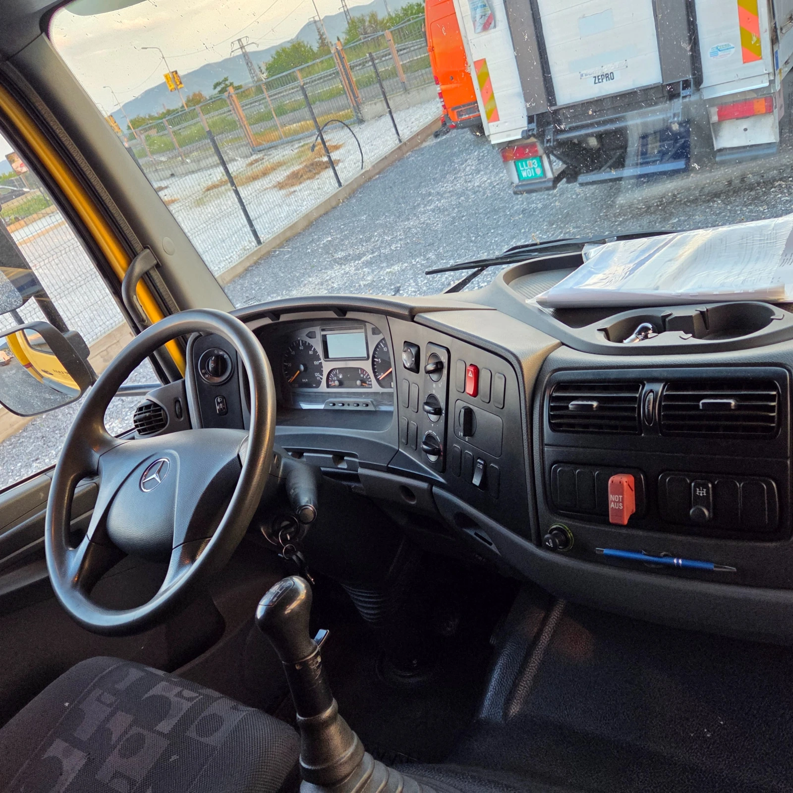 Mercedes-Benz Actros Axor 1829 ТОП, снимка 10 - Камиони - 54768380