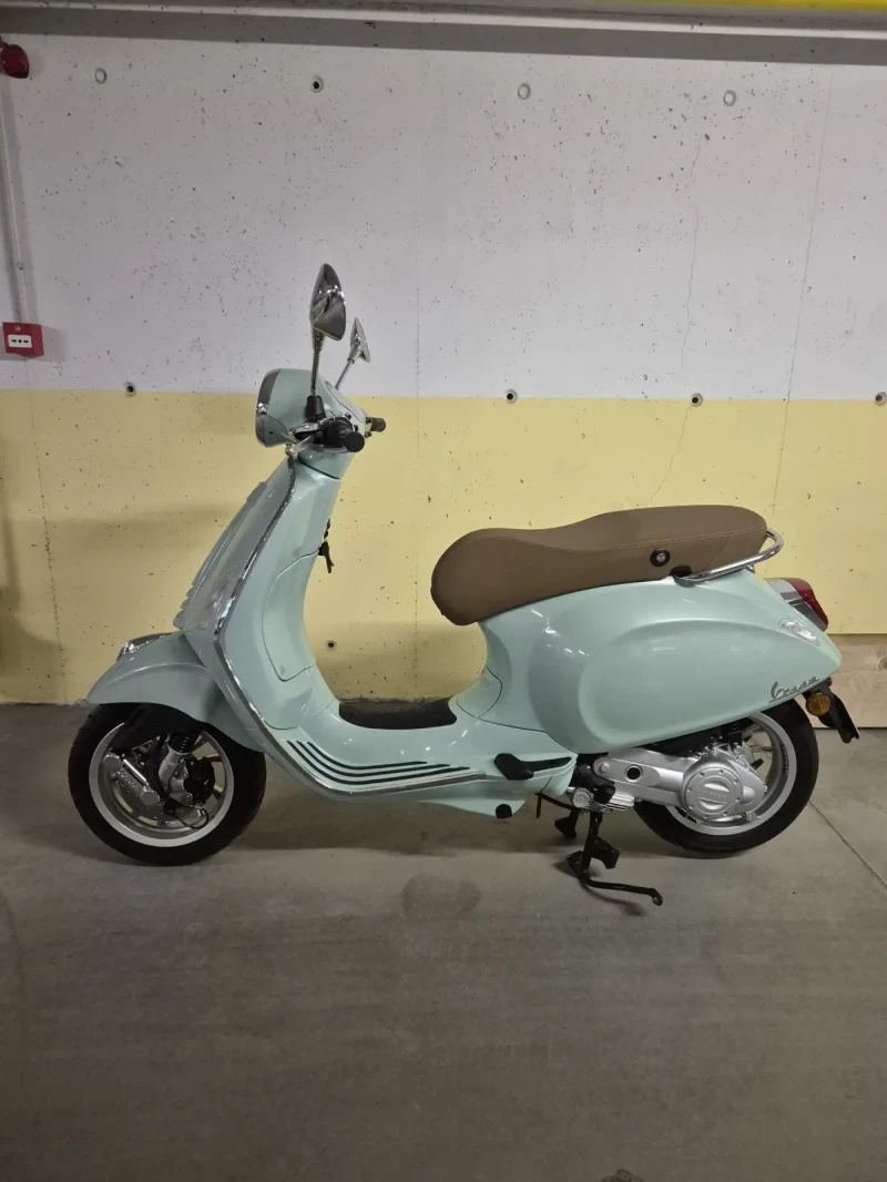 Vespa Primavera, снимка 1 - Мотоциклети и мототехника - 48503524