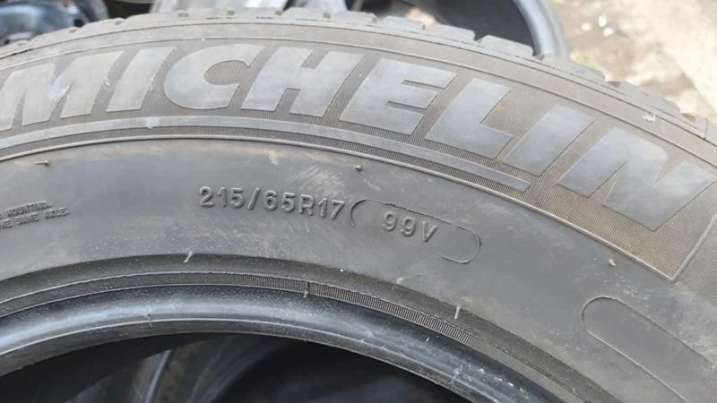 Гуми Летни 215/65R17, снимка 8 - Гуми и джанти - 28767554