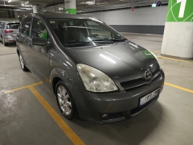 Toyota Corolla verso, снимка 4