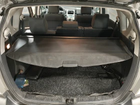 Toyota Corolla verso, снимка 16