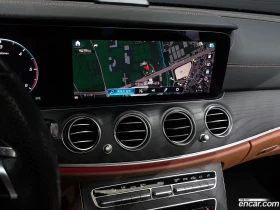 Mercedes-Benz E 220 E220d 4MATIC AMG Line, снимка 14