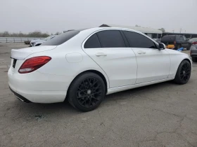 Mercedes-Benz C 300, снимка 4