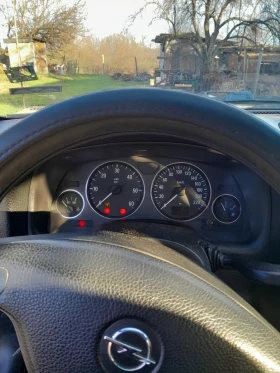 Opel Astra 2.0 - 750 € / 1466.87 лв. - 10053732 7