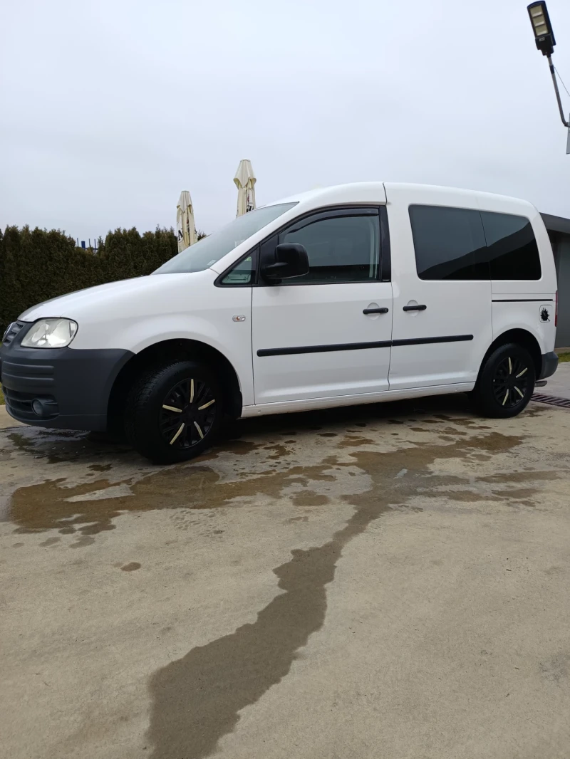 VW Caddy Caddy Life 2.0 Eco fuel + Газ, снимка 8 - Автомобили и джипове - 46192435